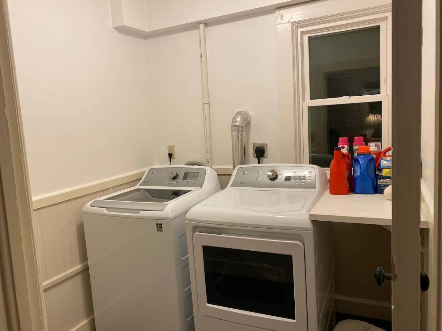 Water Street Apartments ウィリアムズタウン エクステリア 写真